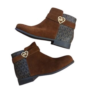 Michael Kors Emma Brown Heart Ankle Boot Girls' Suede Booties Size 5